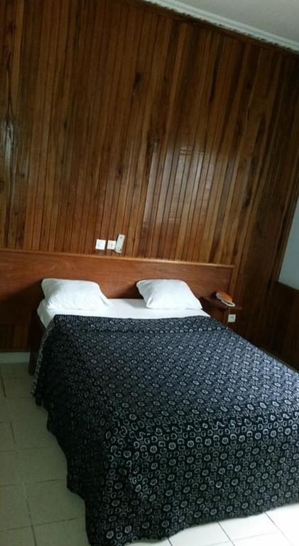 SAFFANA hôtel Douala Ngoại thất bức ảnh