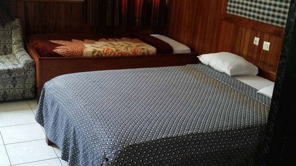 SAFFANA hôtel Douala Phòng bức ảnh