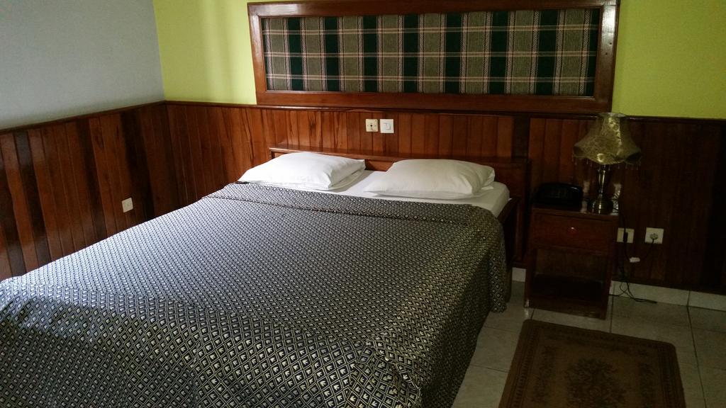 SAFFANA hôtel Douala Ngoại thất bức ảnh