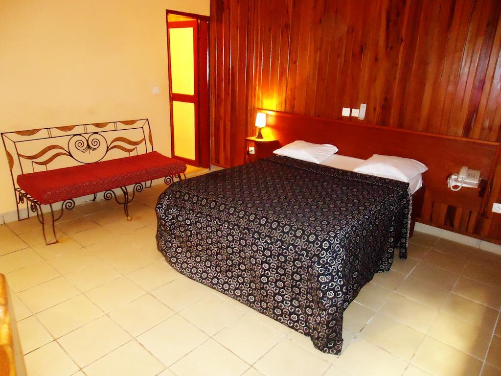 SAFFANA hôtel Douala Phòng bức ảnh