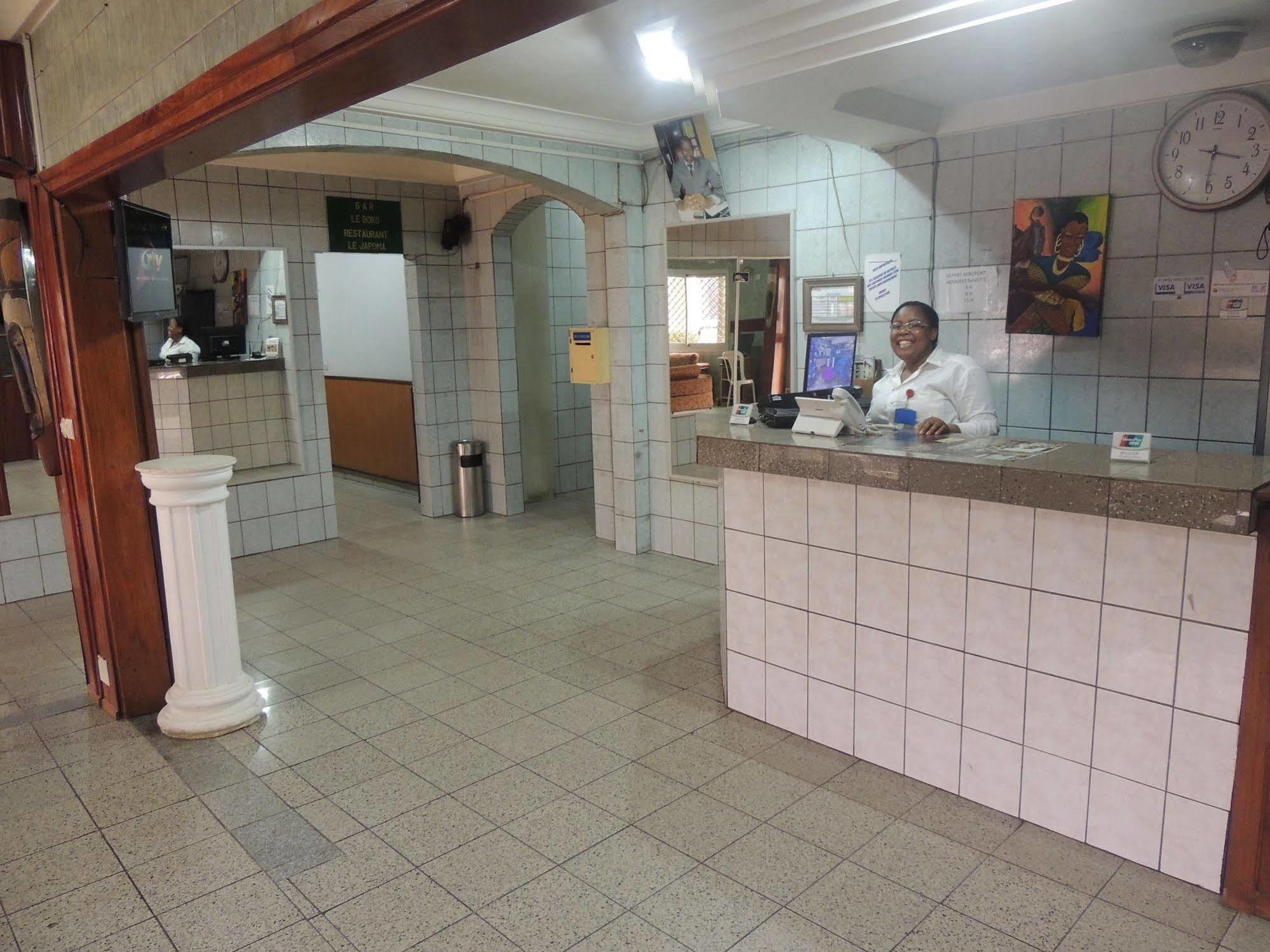 SAFFANA hôtel Douala Ngoại thất bức ảnh
