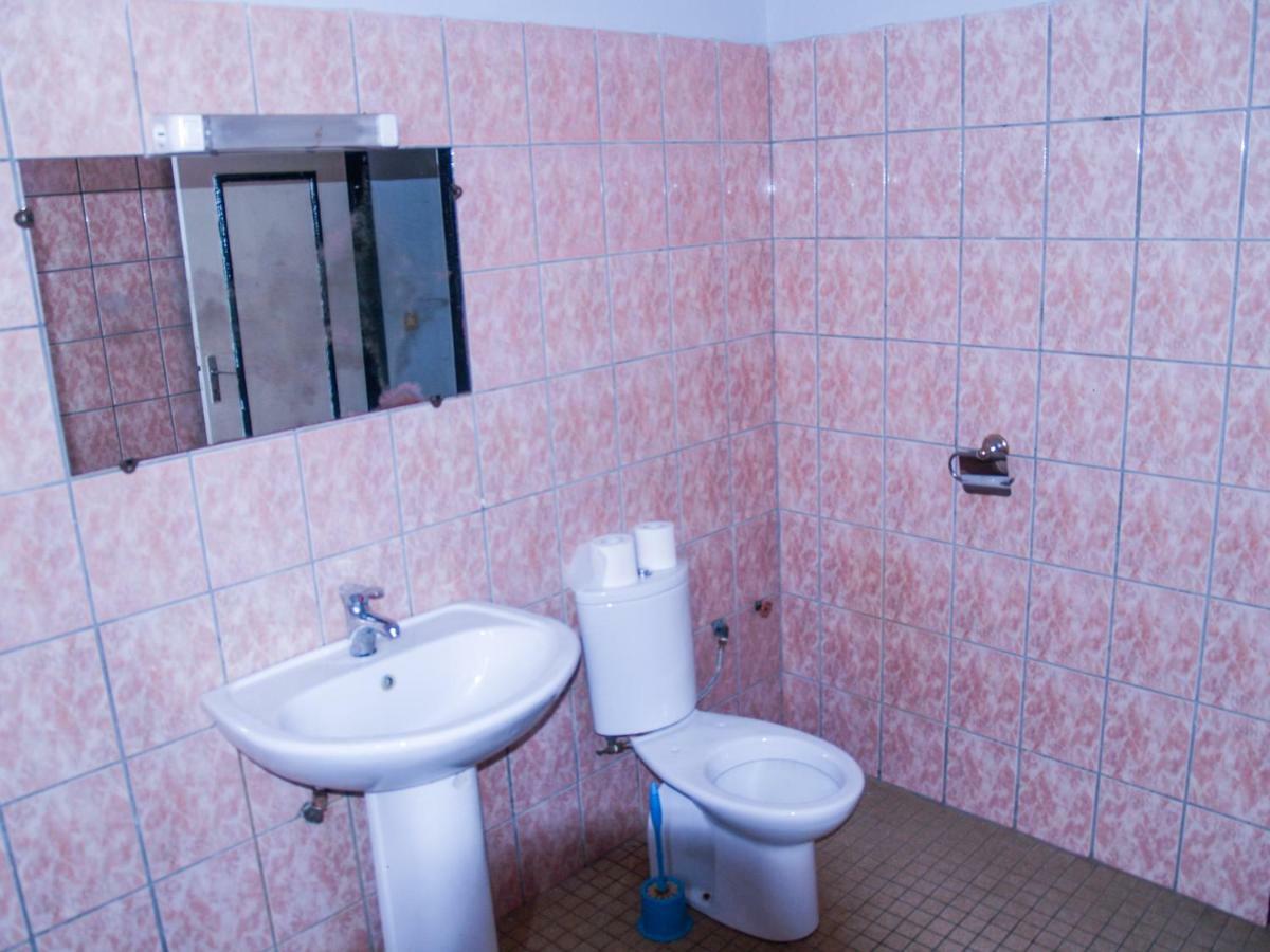 SAFFANA hôtel Douala Ngoại thất bức ảnh